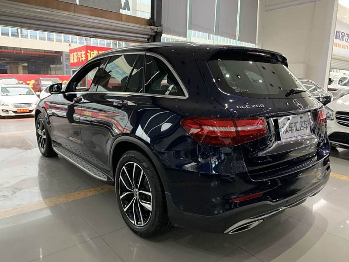 奔馳 奔馳GLC  2018款 改款 GLC 260 4MATIC 動(dòng)感型圖片