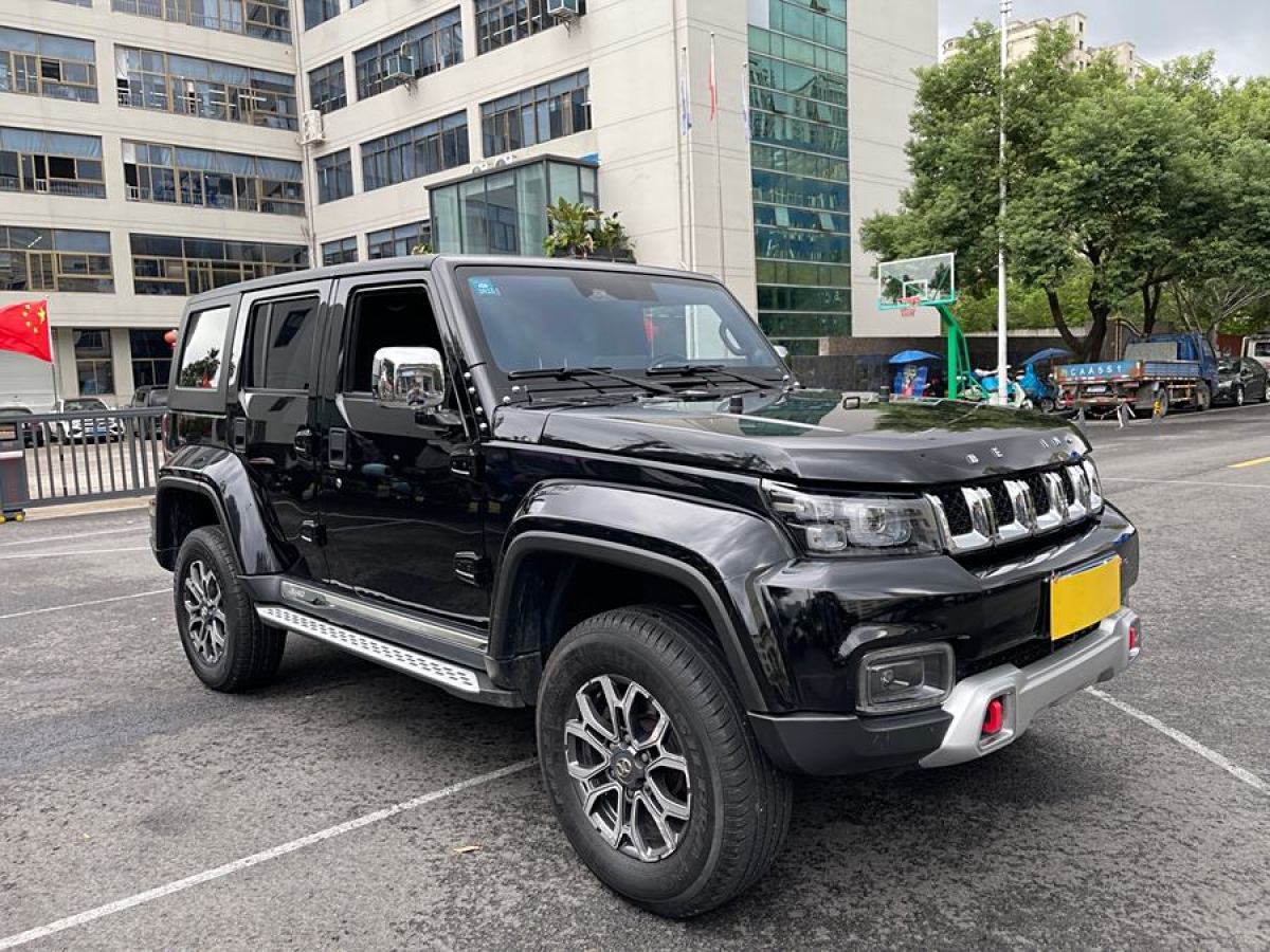 北京 BJ40  2019款  PLUS 2.3T 自動四驅(qū)尊享版 國VI圖片