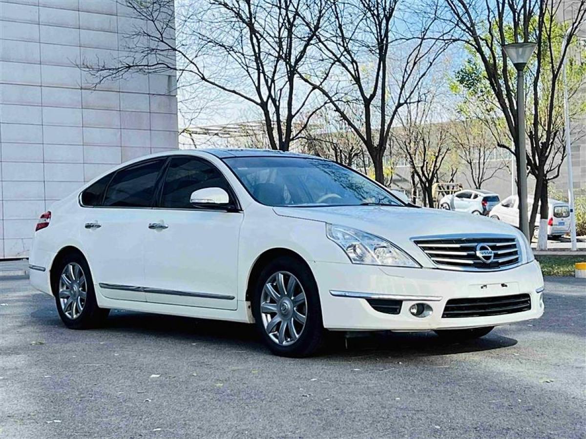 日產(chǎn) 天籟  2008款 公爵 2.5L XV尊雅版圖片