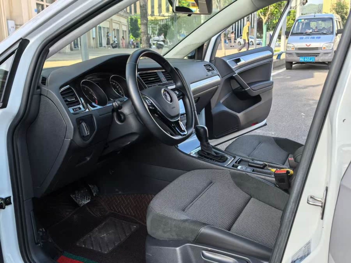 大眾 高爾夫  2020款 摯愛版 280TSI DSG舒適型圖片