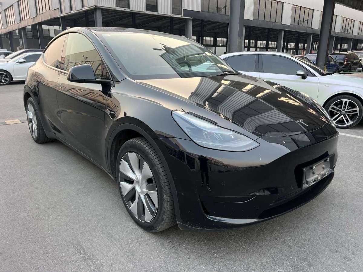 特斯拉 Model Y  2022款 改款 后輪驅(qū)動(dòng)版圖片