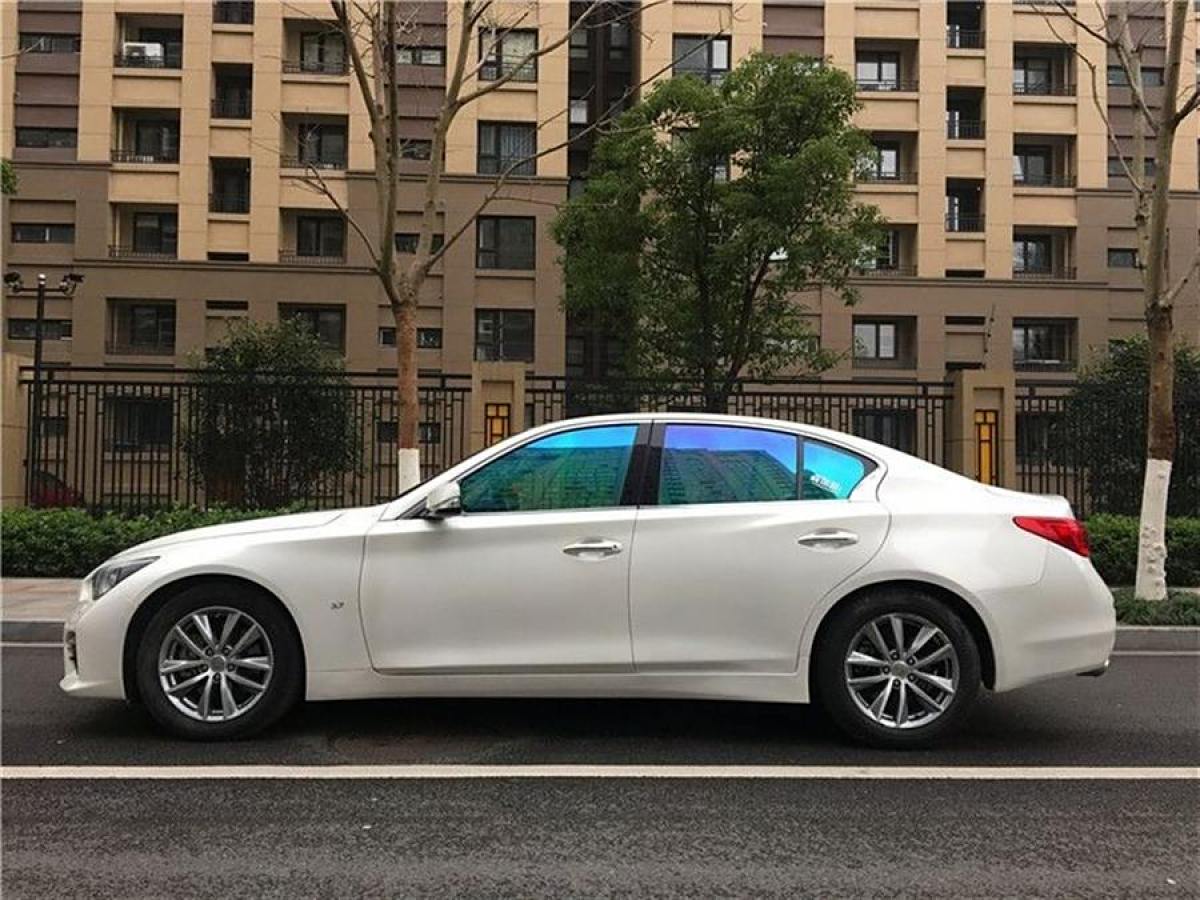 2016年4月英菲尼迪 Q50  2014款 3.7L 豪華版