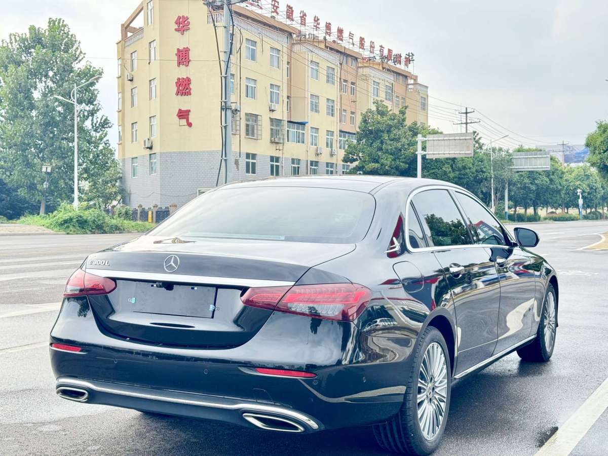 奔馳 奔馳E級  2021款 E 300 L 豪華型圖片