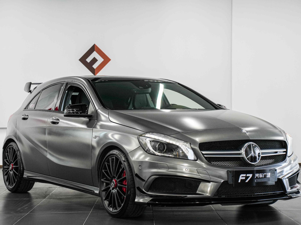 奔馳 奔馳A級AMG  2020款 AMG A 35 4MATIC圖片