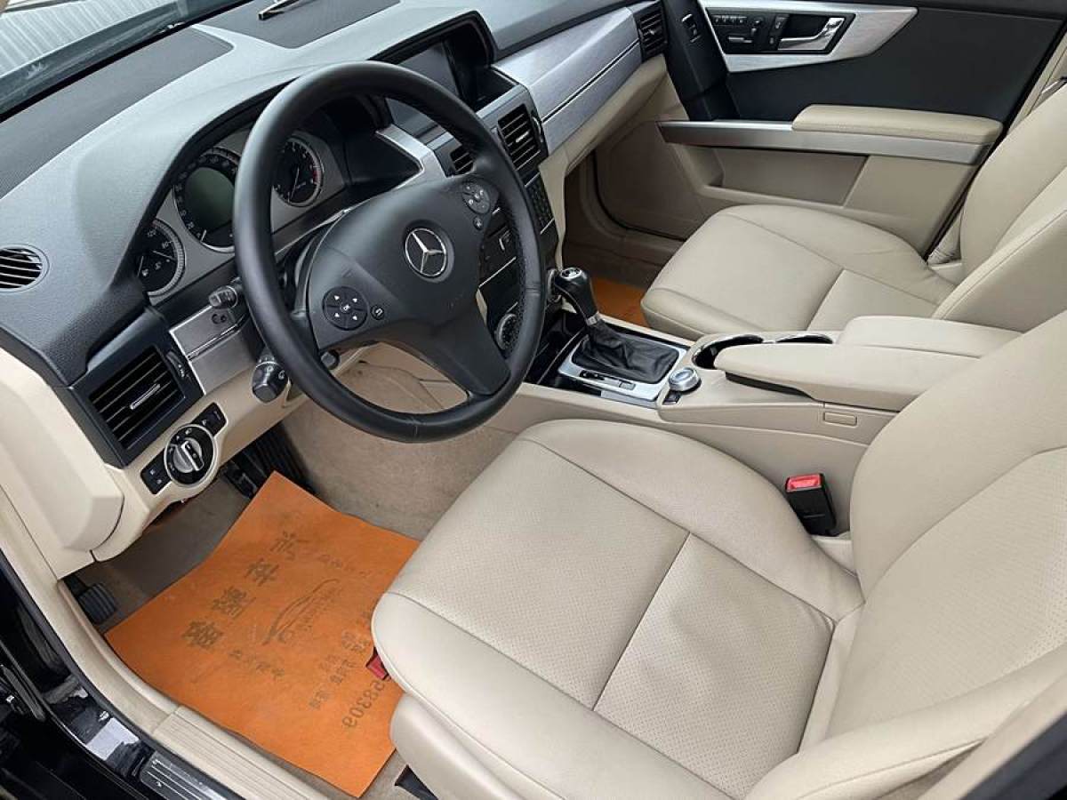 2011年6月奔馳 奔馳GLK級  2011款 GLK 300 4MATIC 豪華型