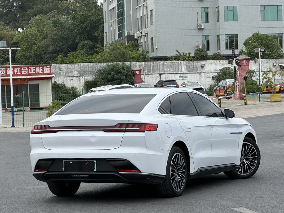 比亞迪 漢  2021款 EV 標準續(xù)航版豪華型圖片