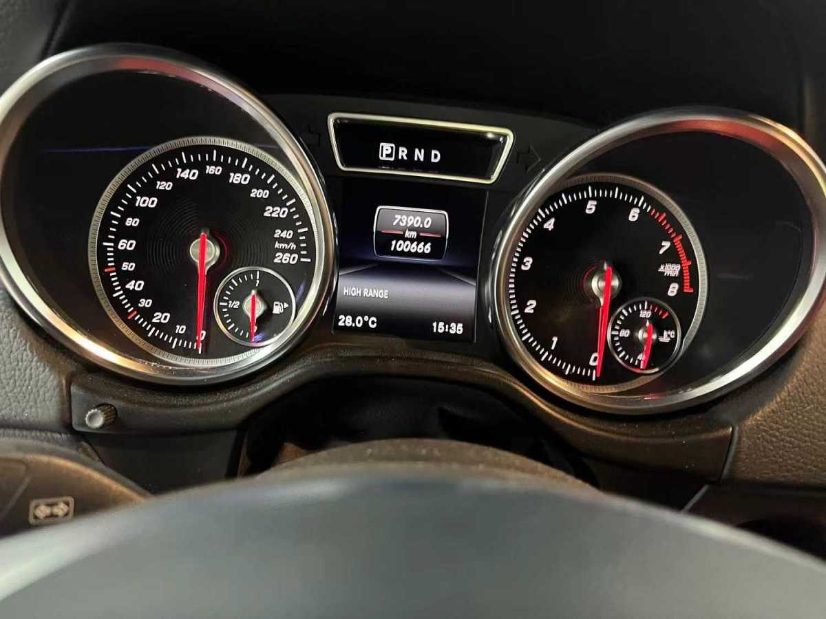 奔驰 奔驰G级  2018款 G 500 designo 匠心典藏版图片