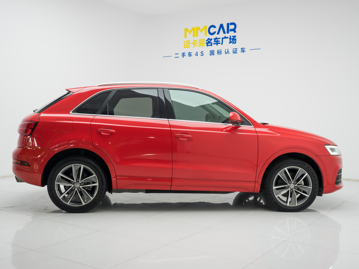 奧迪 奧迪Q3  2016款 40 TFSI quattro 全時(shí)四驅(qū)運(yùn)動(dòng)型圖片