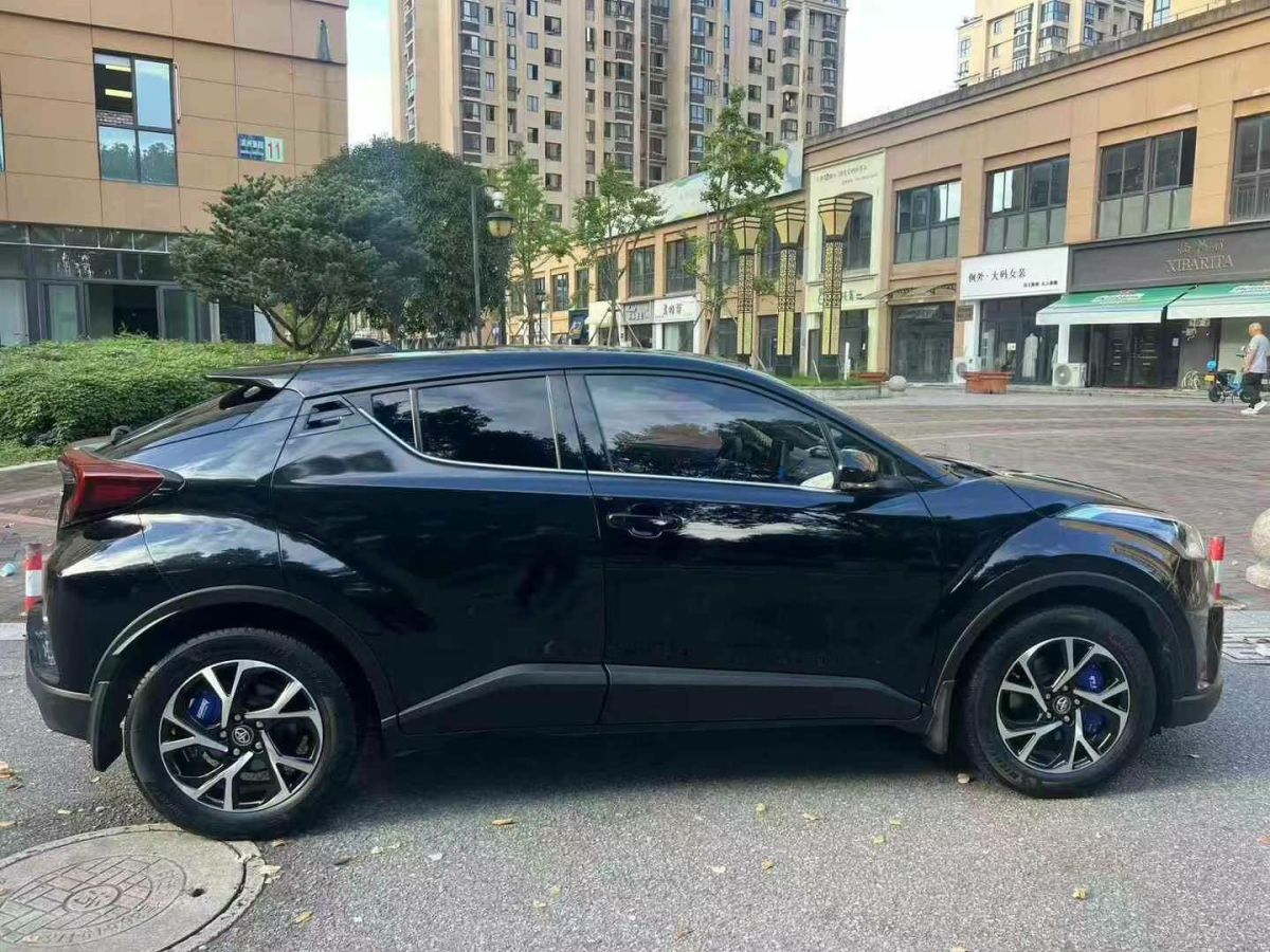 2020年5月豐田 C-HR EV  2020款 尊貴天窗版