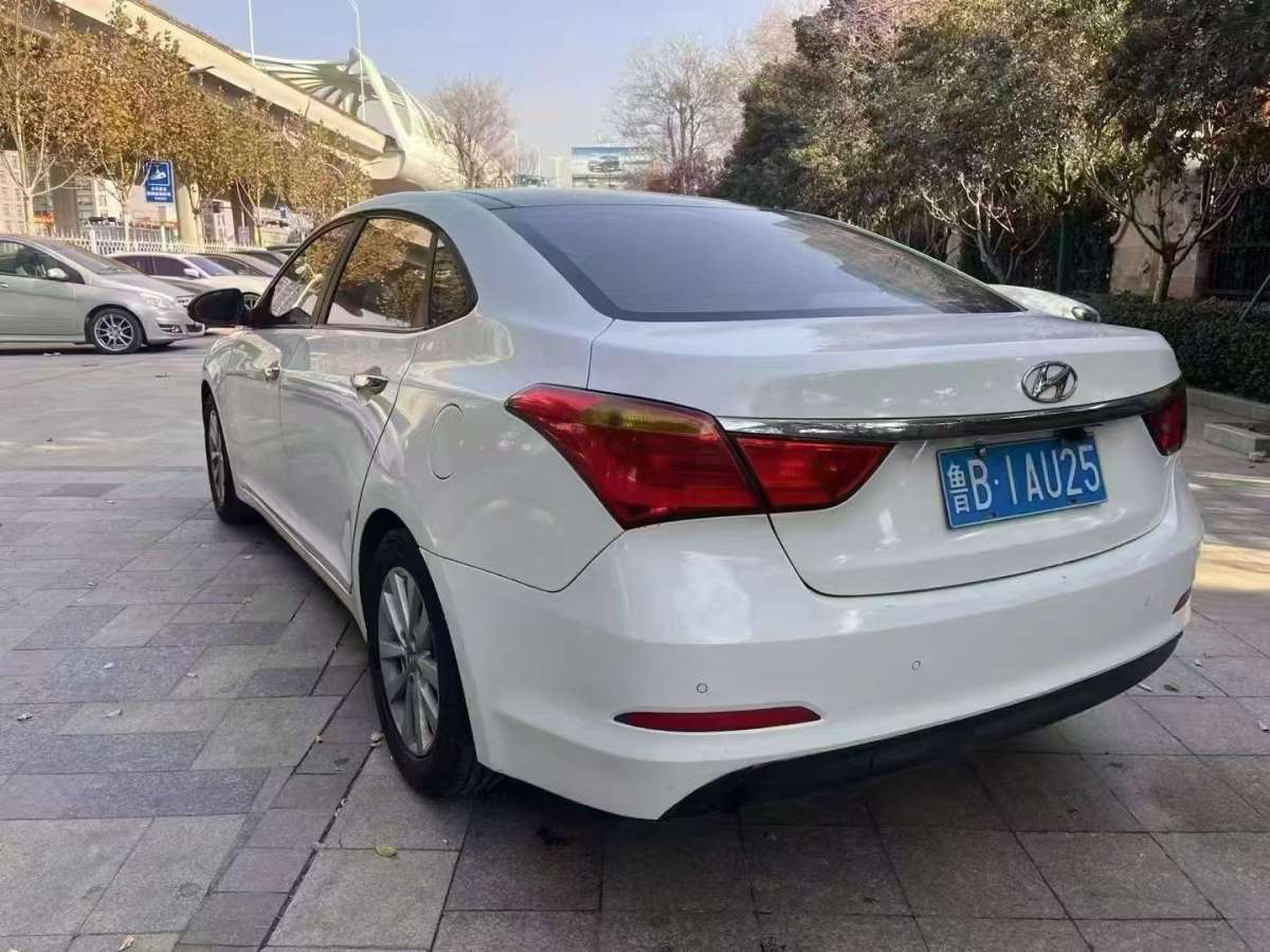 現(xiàn)代 名圖  2014款 1.8L 自動智能型GLS圖片