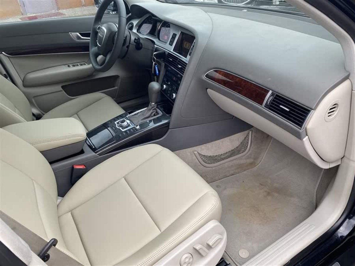 奧迪 奧迪A6L  2011款 2.0 TFSI 自動舒適型圖片