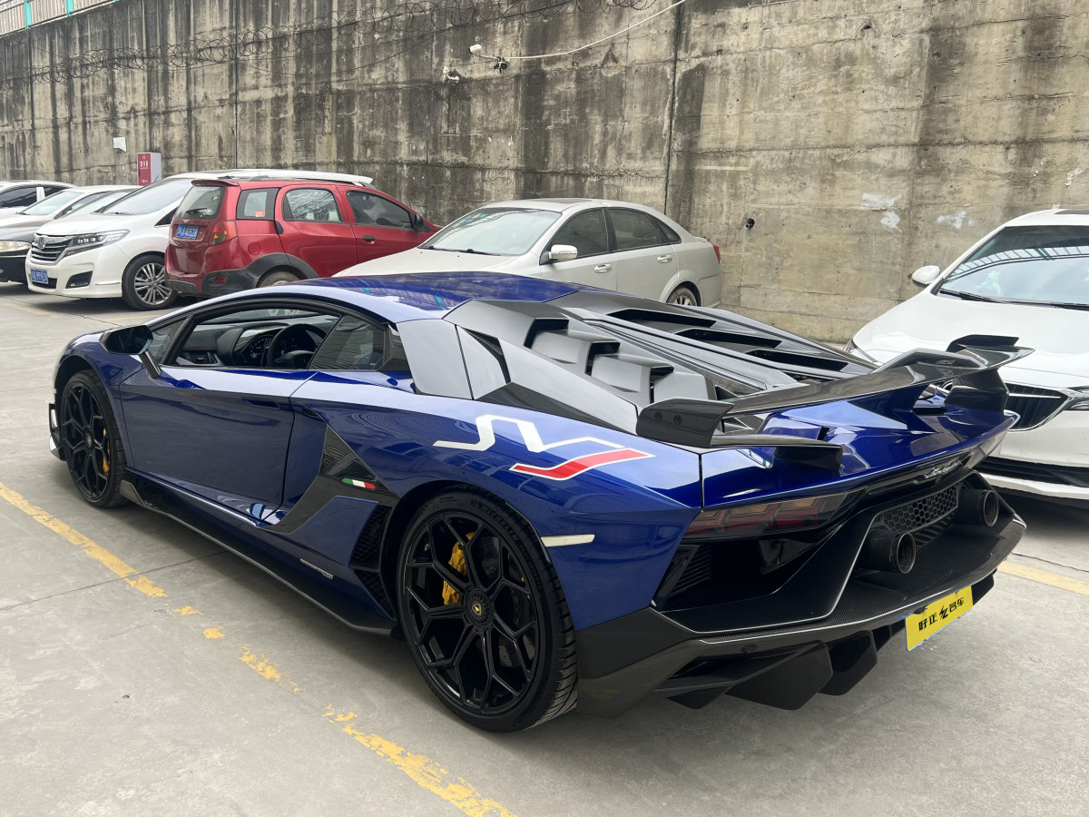 蘭博基尼 Aventador  2019款 Aventador SVJ圖片