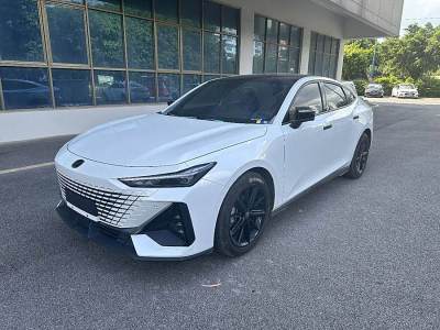 2022年8月 長(zhǎng)安 長(zhǎng)安UNI-V 1.5T 尊貴型圖片