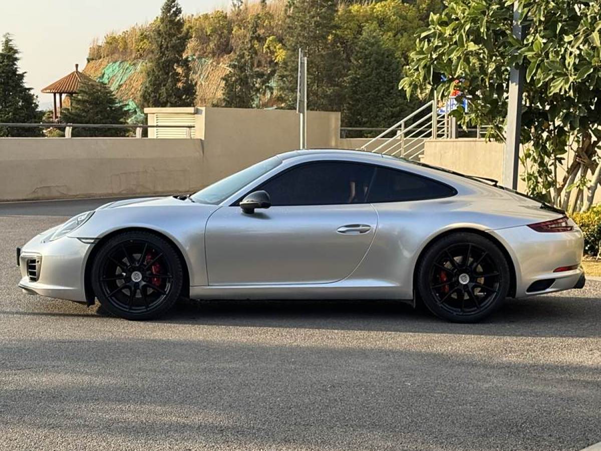 2016年6月保時(shí)捷 911  2016款 Carrera 3.0T