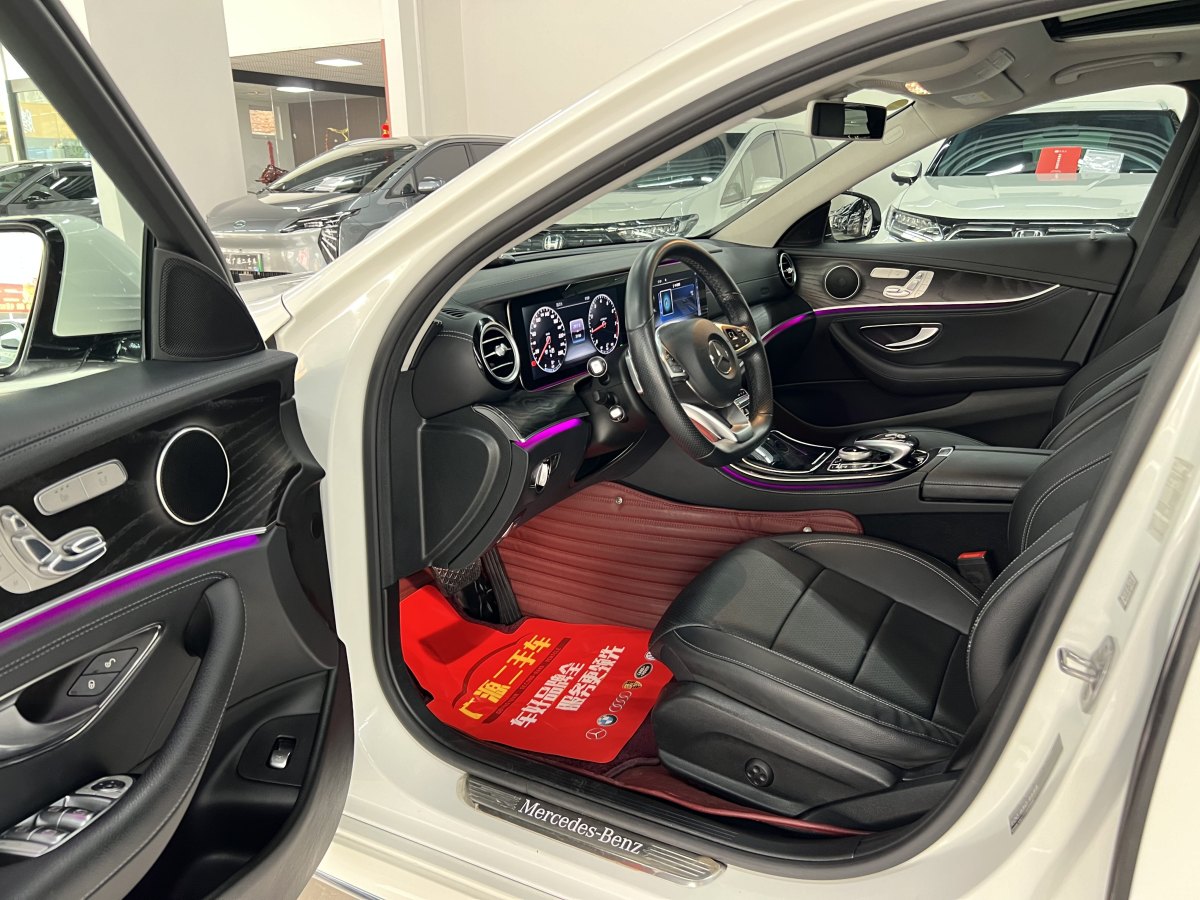 奔驰 奔驰E级  2017款 E 300 L 运动时尚型图片