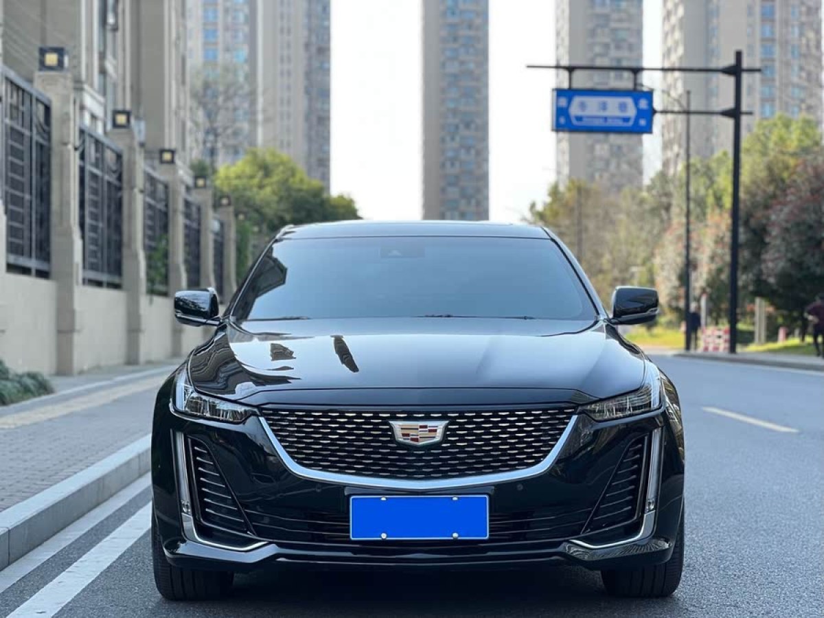 凱迪拉克 CT5  2023款 28T 豪華型（標(biāo)準(zhǔn)版）圖片