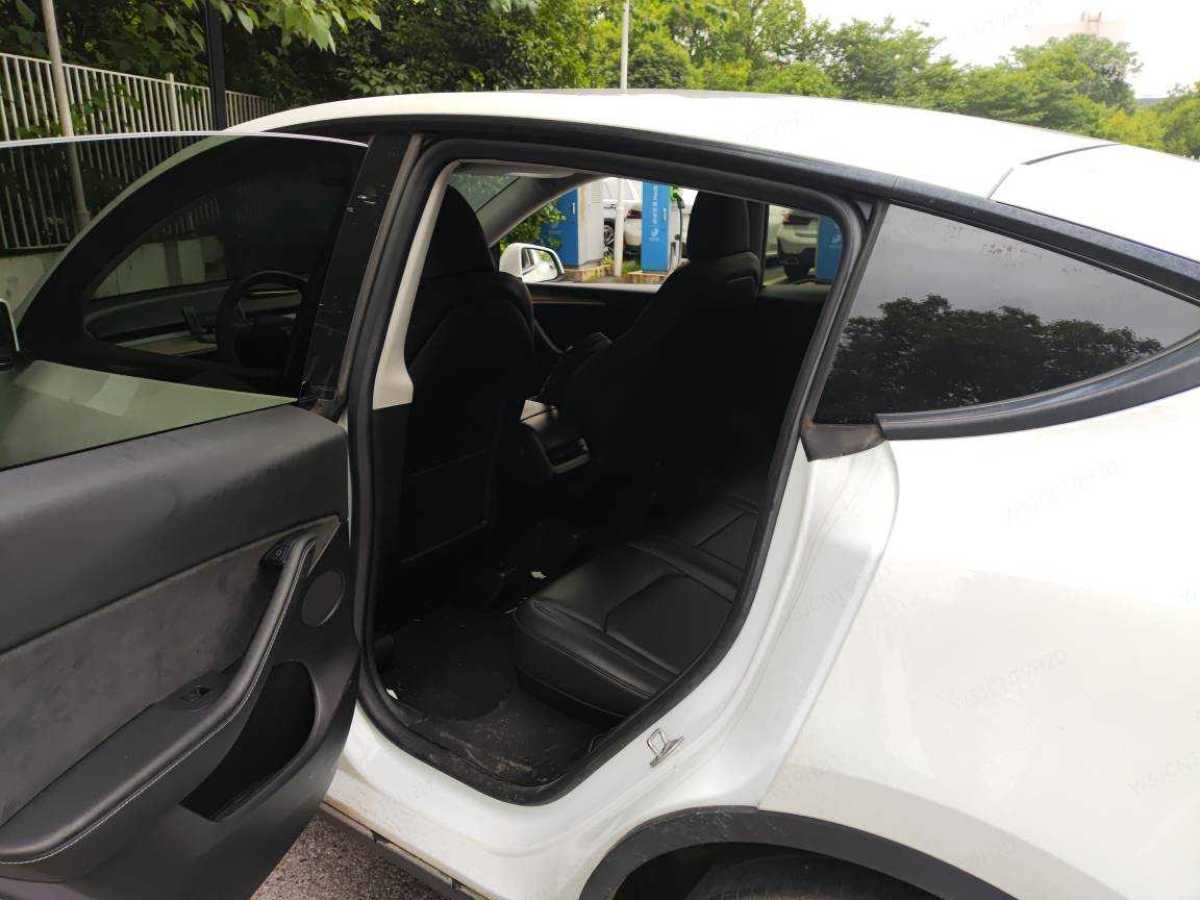 特斯拉 Model Y  2022款 改款 后輪驅(qū)動(dòng)版圖片