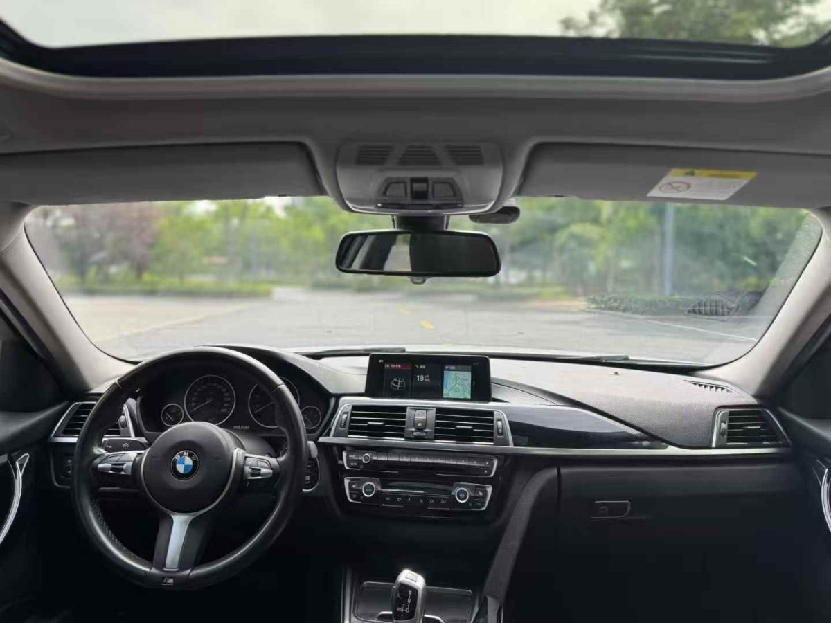寶馬 寶馬3系  2019款 320Li xDrive 2.0T 時(shí)尚型圖片