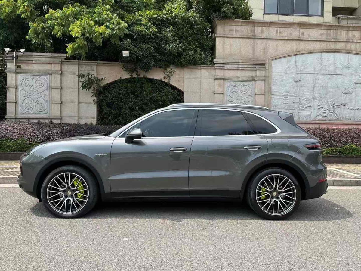 保时捷 Cayenne新能源  2021款 Cayenne E-Hybrid 2.0T图片