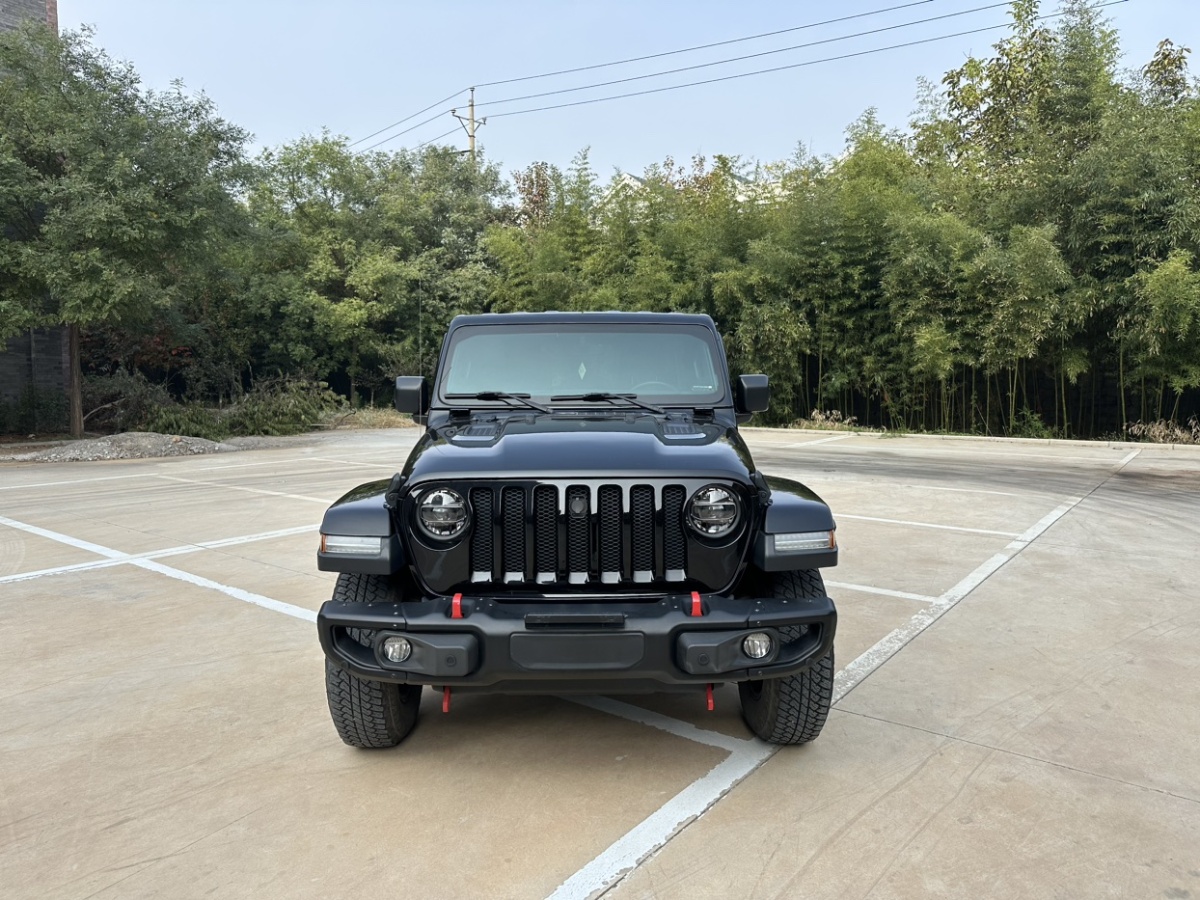 Jeep 牧馬人  2018款 2.0T Sahara 四門版圖片