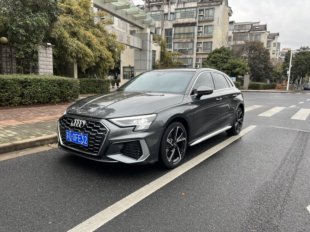 奧迪 奧迪A3  2024款 Sportback 35 TFSI 時尚運(yùn)動型圖片