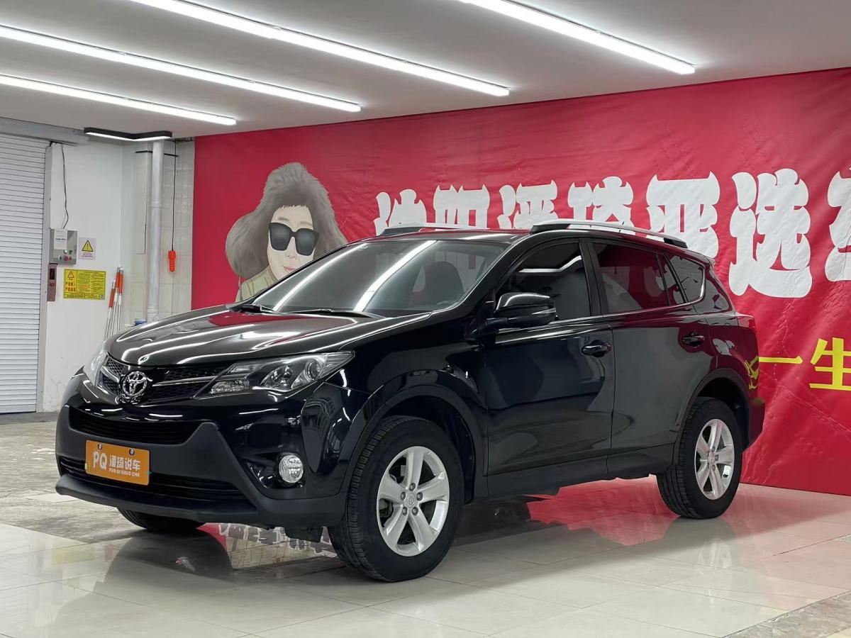 2014年1月豐田 RAV4  2018款 榮放 2.0L CVT兩驅(qū)風(fēng)尚版