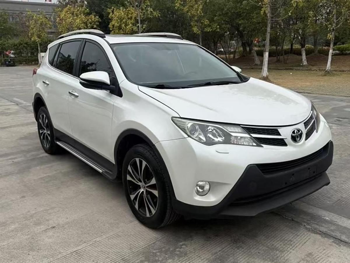 豐田 RAV4榮放  2015款 2.5L 自動四驅(qū)精英版圖片