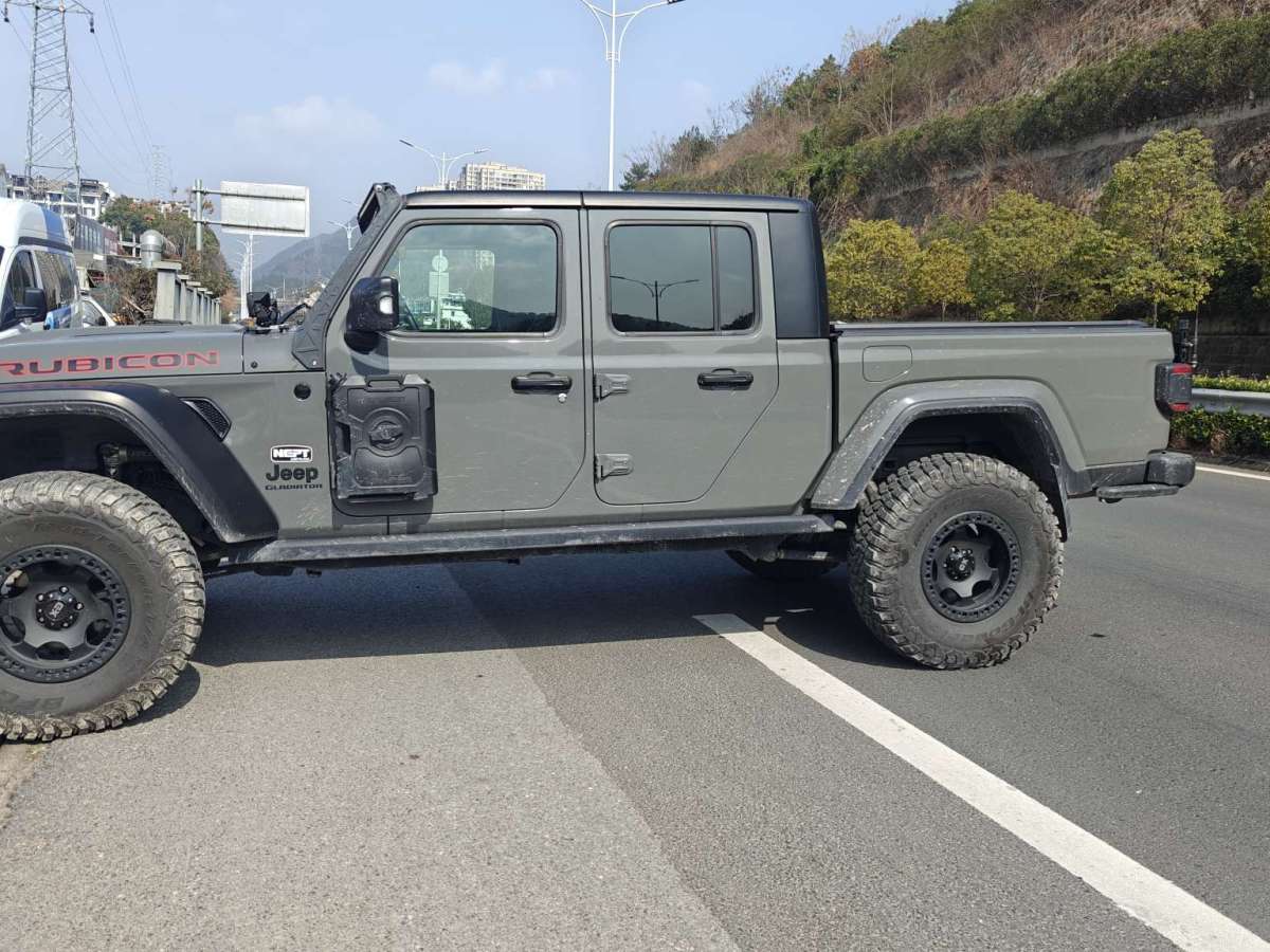 Jeep 角斗士  2022款 3.6L 先行版圖片