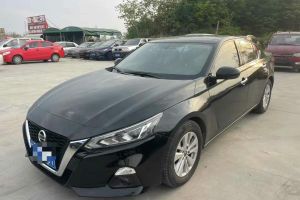 天籟 日產(chǎn) 2.0L XE 時(shí)尚版