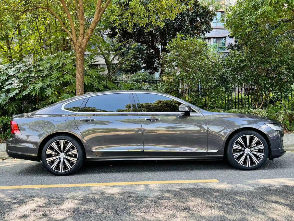 2022年1月沃爾沃 S90  2022款 B5 智遠豪華版