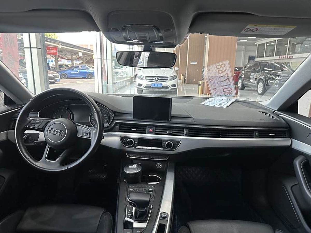 2019年10月奧迪 奧迪A5  2019款 Sportback 40 TFSI 時(shí)尚型