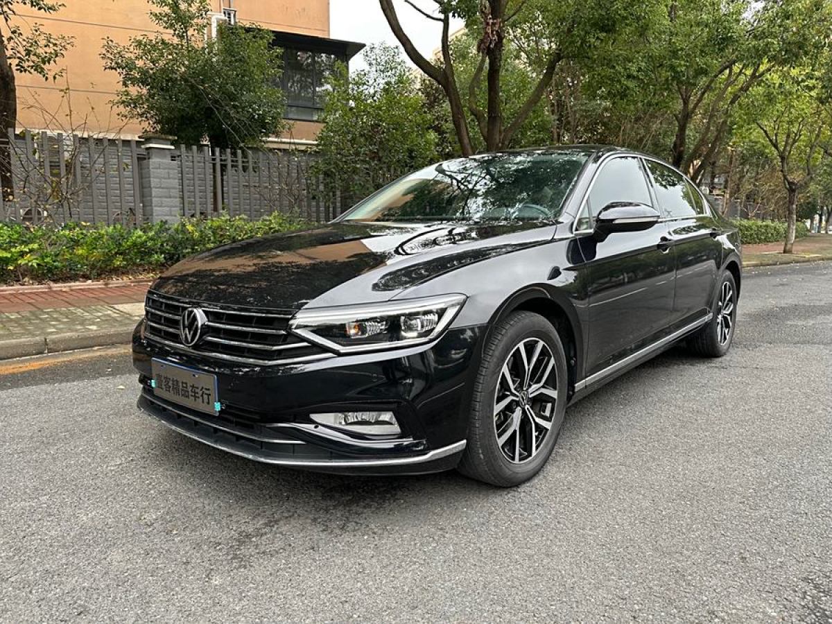 大眾 邁騰  2020款 280TSI DSG 領(lǐng)先型圖片