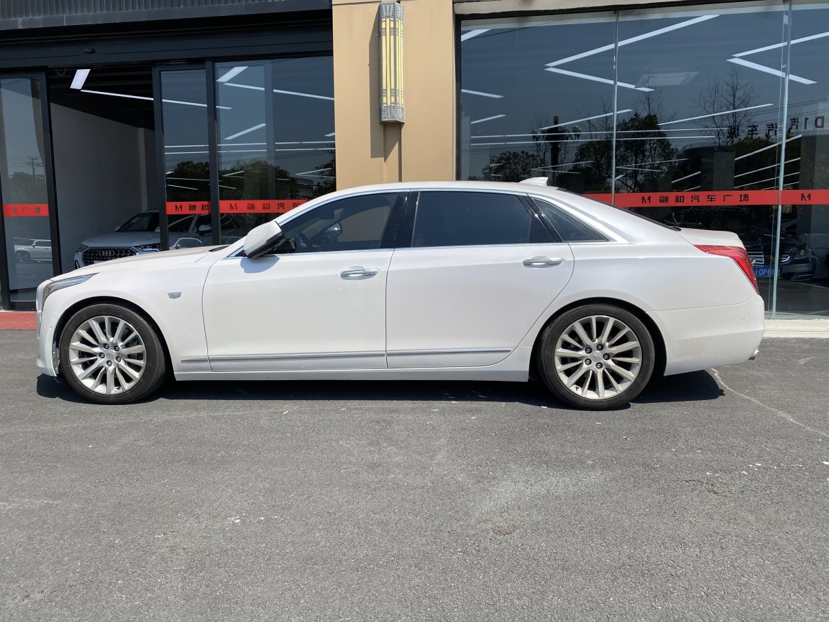 2019年9月凱迪拉克 CT6  2019款 40T 鉑金版