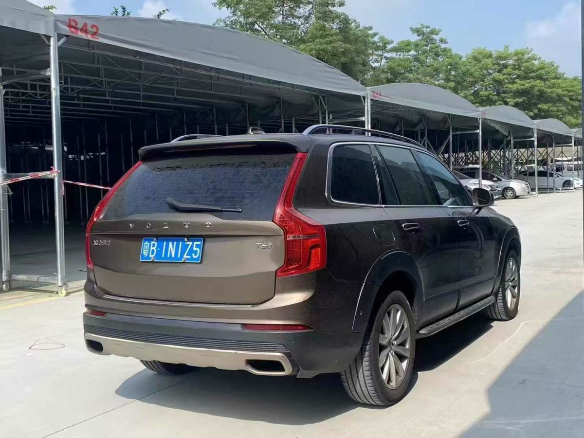 沃爾沃 XC90  2015款 T5 2.5T 行政版圖片