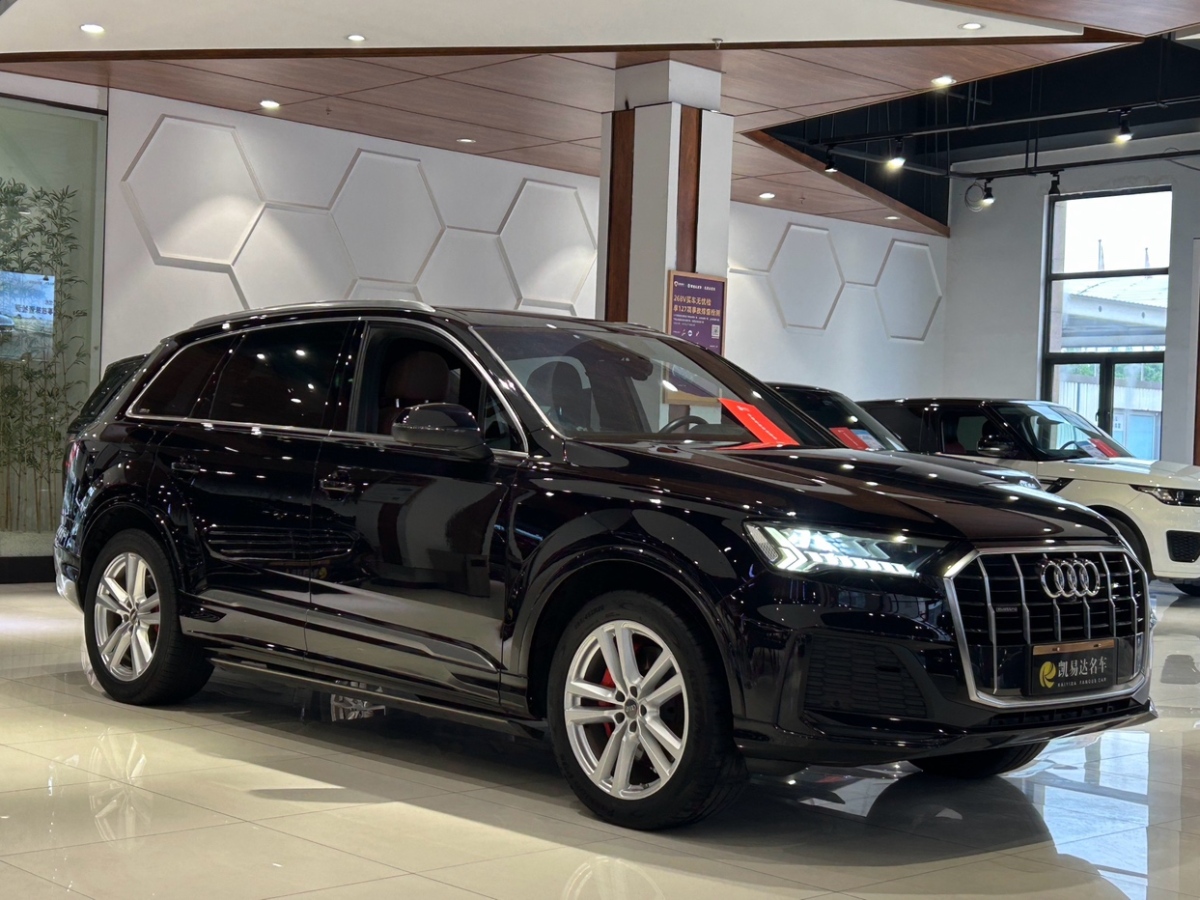 奧迪 奧迪Q7  2020款 45 TFSI quattro 致享專(zhuān)享版圖片