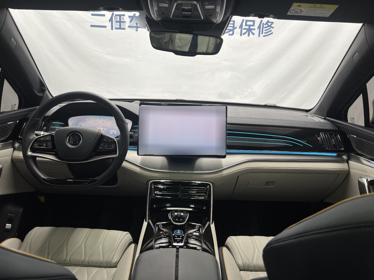 比亞迪 唐新能源  2022款 DM-p 215KM 四驅(qū)旗艦型圖片