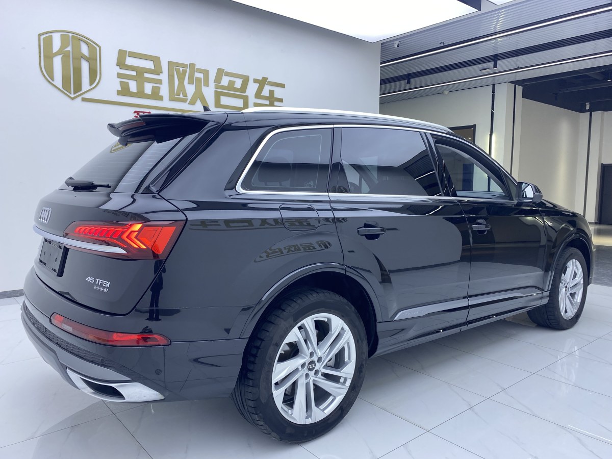 奧迪 奧迪Q7  2023款 45 TFSI quattro S line運動型圖片