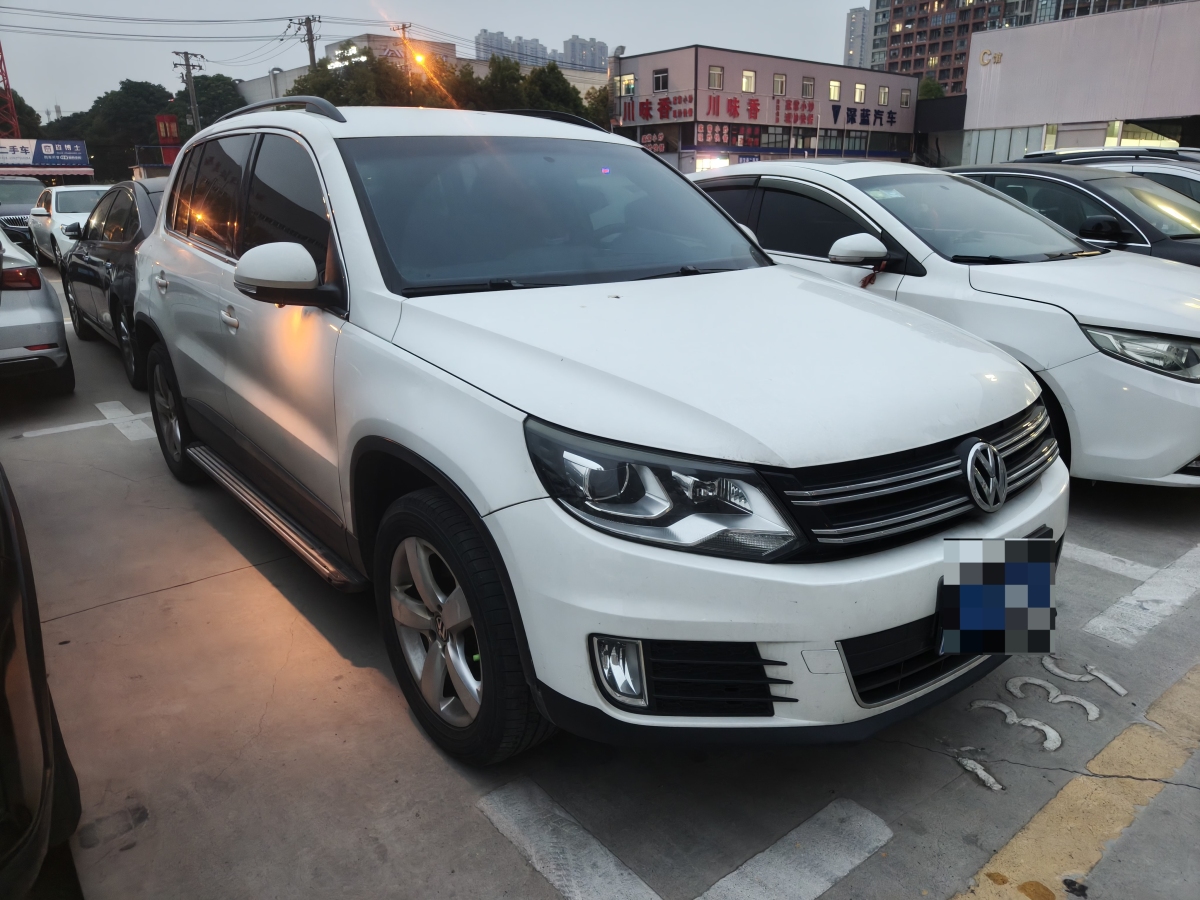大眾 途觀  2013款 1.8TSI 自動兩驅(qū)舒適版圖片