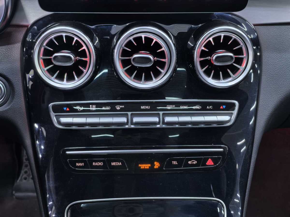 奔馳 奔馳C級AMG  2019款 AMG C 43 4MATIC 轎跑車圖片