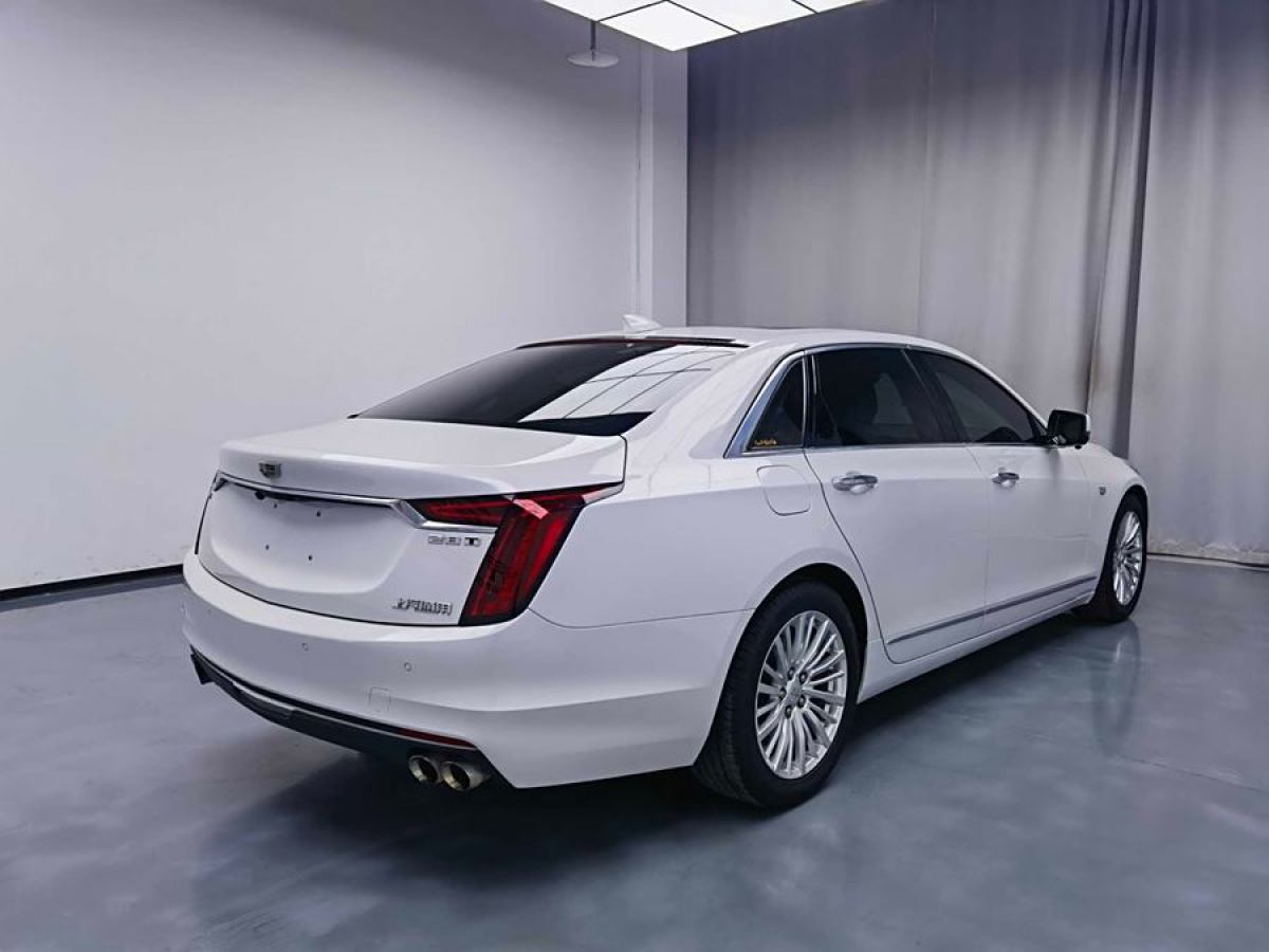 凱迪拉克 CT6  2019款 28T 精英型圖片