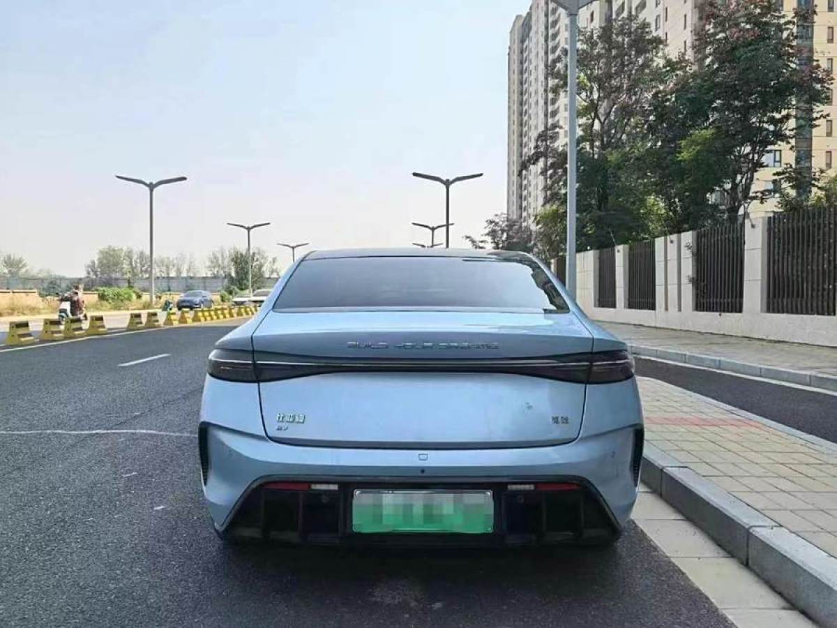 比亞迪 海豹  2022款 700km 長(zhǎng)續(xù)航后驅(qū)版圖片