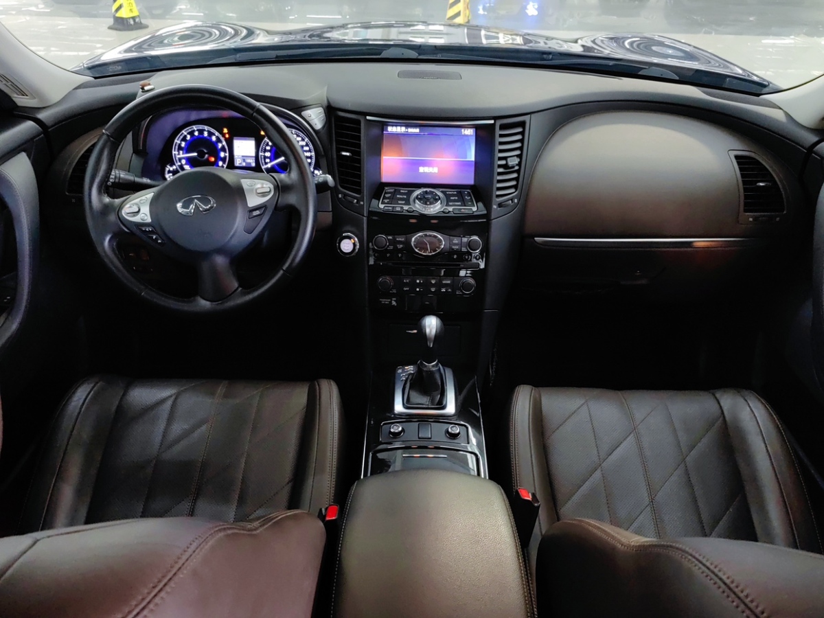 2020年11月英菲尼迪 QX70  2015款 3.7L 絕影版