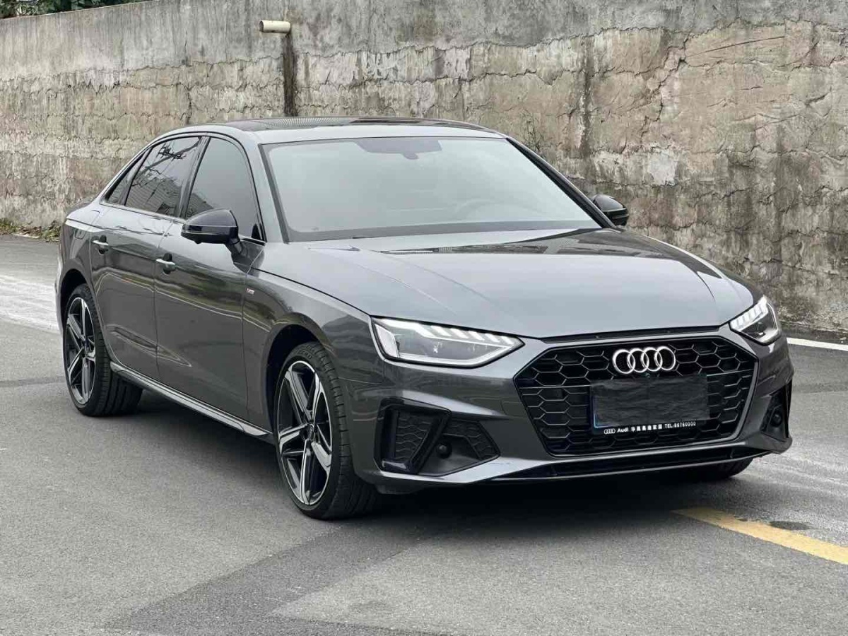 奧迪 奧迪A4L  2023款 40 TFSI 豪華動感型圖片