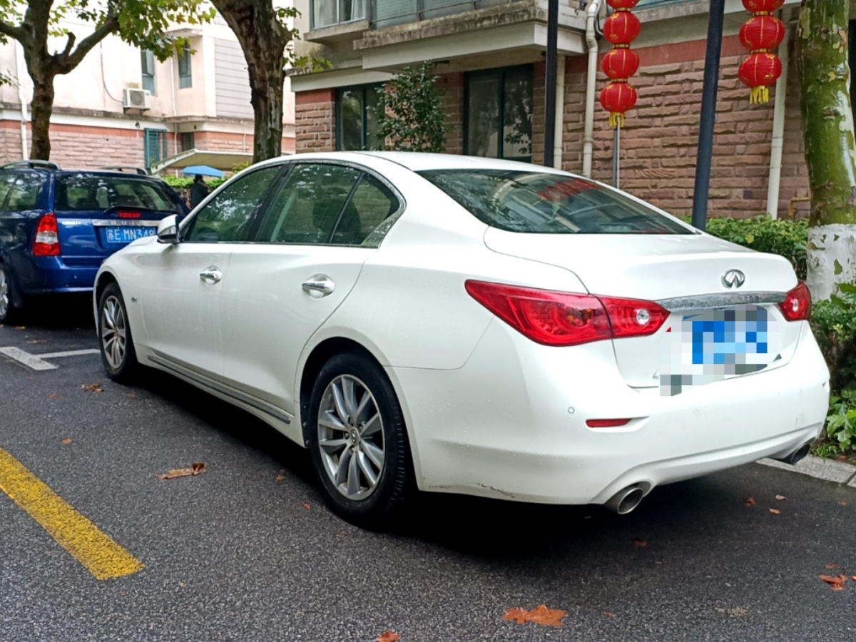 2015年10月英菲尼迪 Q50L  2015款 2.0T 悅享版