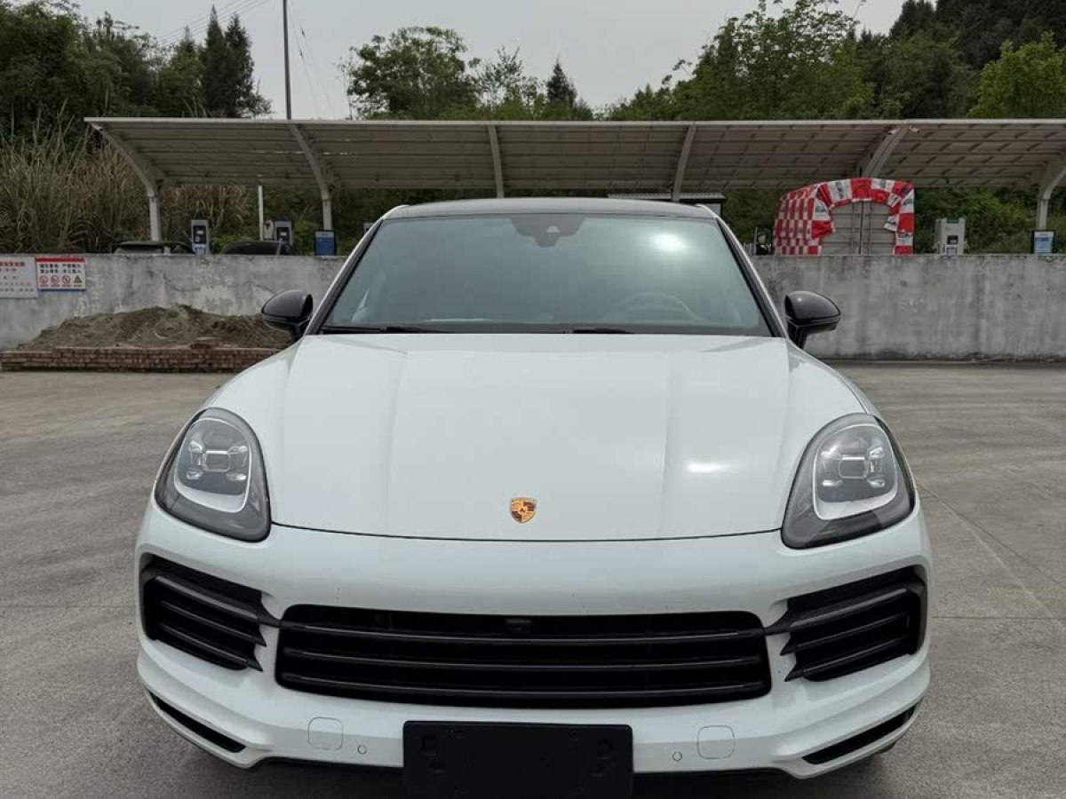 保時(shí)捷 Cayenne  2022款 Cayenne Coupé 3.0T 鉑金版圖片