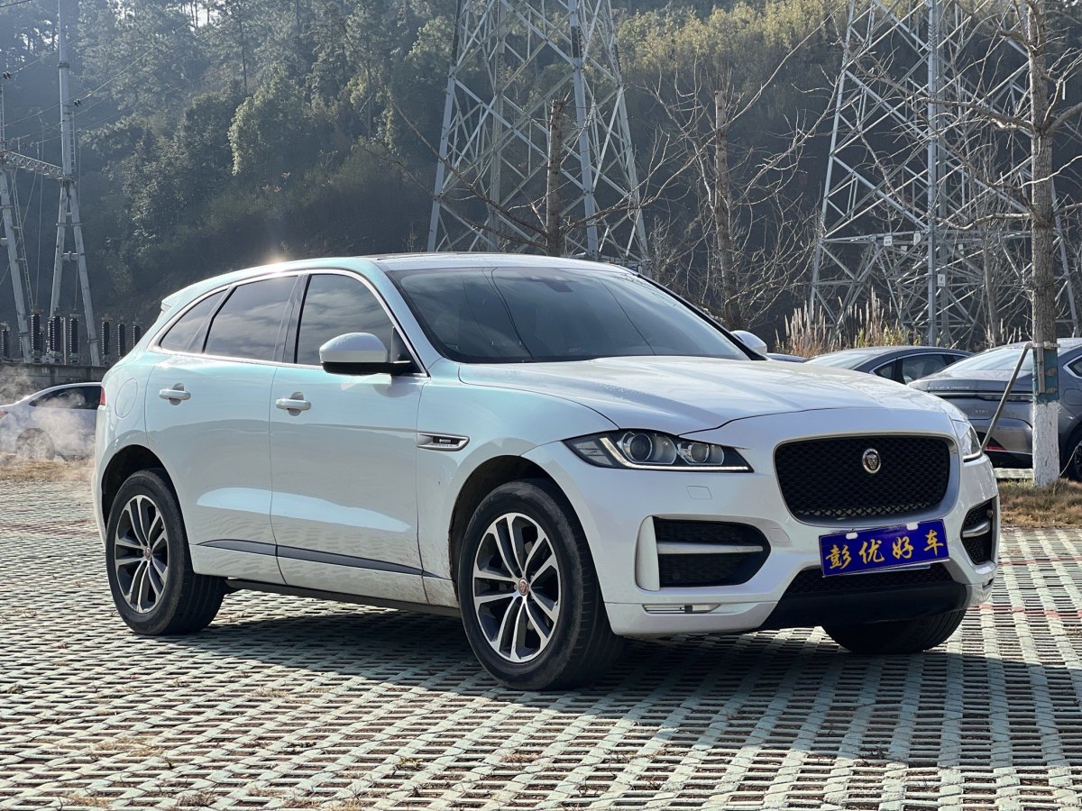 捷豹 F-PACE  2016款 2.0T 兩驅(qū)R-Sport運(yùn)動(dòng)版圖片