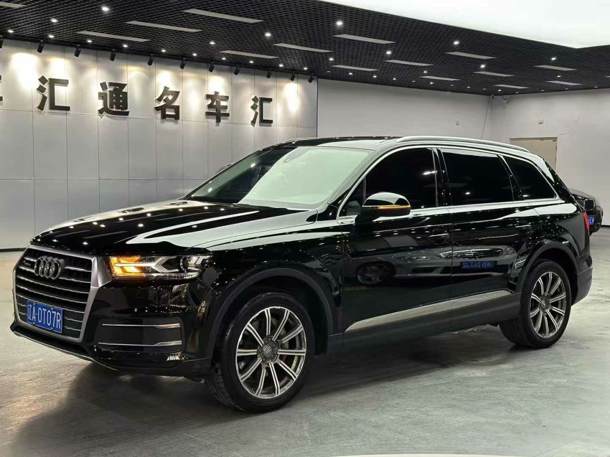 奧迪 奧迪Q7  2016款 40 TFSI S line運(yùn)動(dòng)型圖片