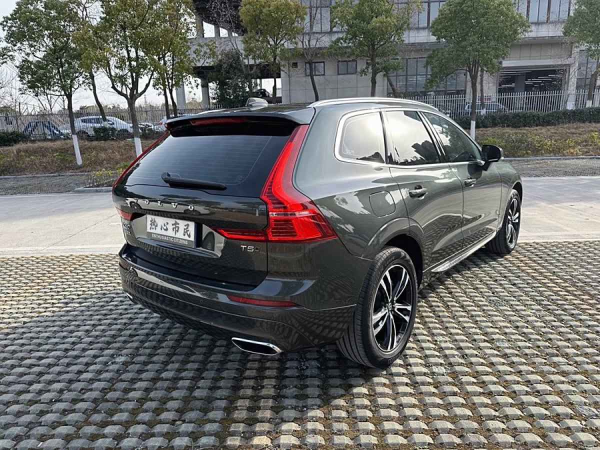 沃爾沃 XC60  2019款  T5 四驅(qū)智遠(yuǎn)版 國(guó)VI圖片