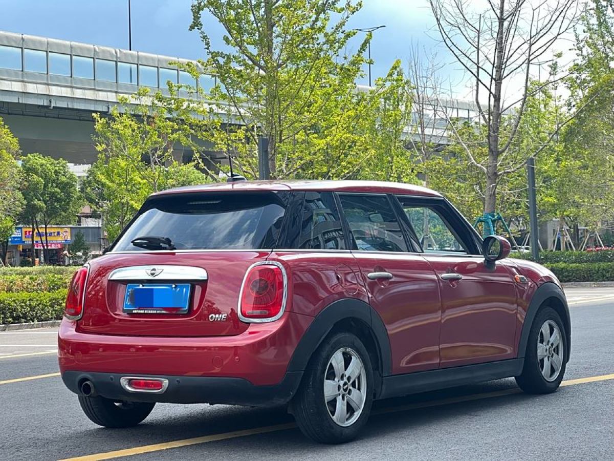 MINI MINI  2016款 1.2T ONE 五門版圖片