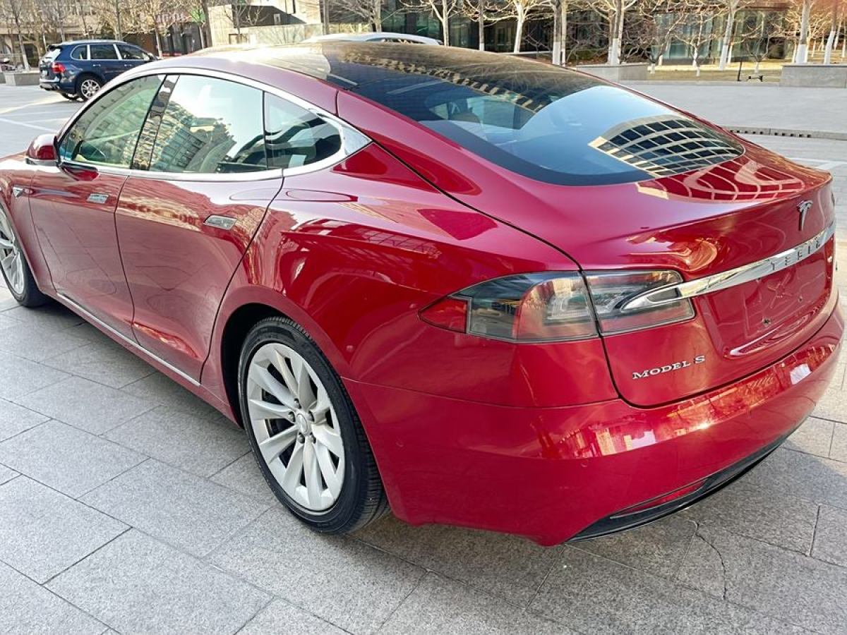 特斯拉 Model S  2016款 Model S 90D圖片